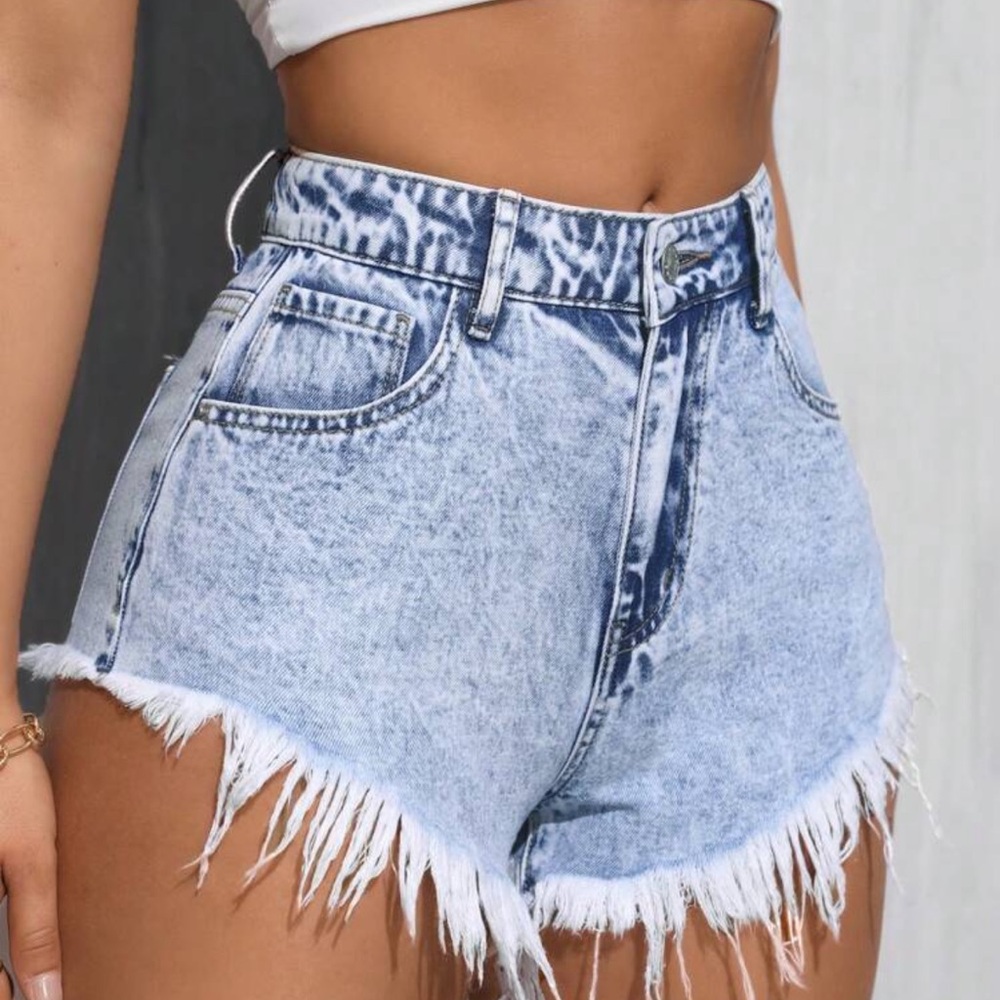 Denim Shorts With Frayed Edge, Fashionable For Everyday Wear In Spring Summer